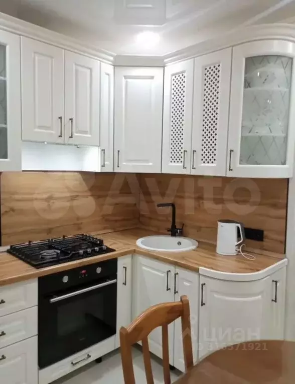 2-к кв. Чеченская республика, Грозный ул. Каменщиков, 20 (46.0 м) - Фото 0