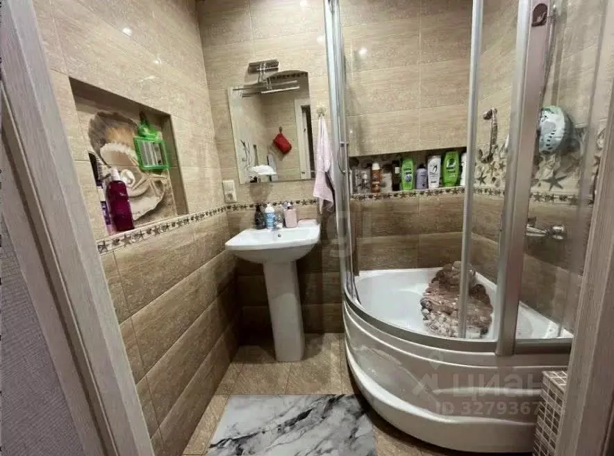 3-к кв. Тульская область, Тула ул. Пузакова, 46 (64.5 м) - Фото 0