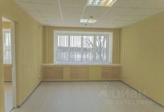 Офис в Санкт-Петербург пл. Троицкая Петроградской стороны, 1 (148 м) - Фото 2