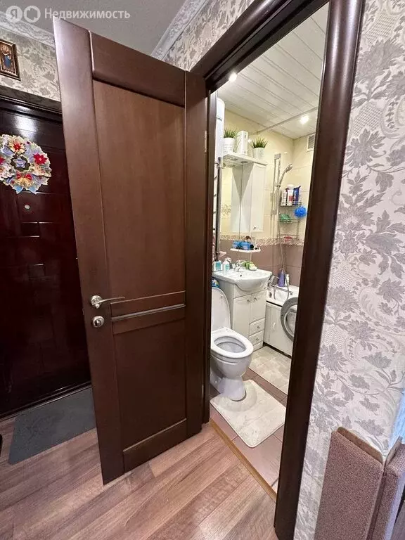 1-комнатная квартира: Лобня, улица Иванищенко, 6 (32.1 м) - Фото 0