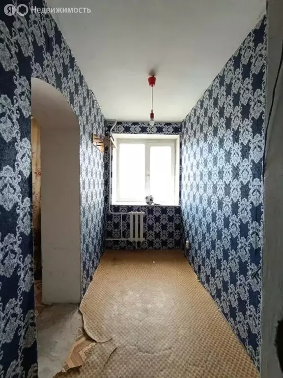 1-комнатная квартира: Туймазы, улица 70 лет Октября, 20 (30 м) - Фото 1