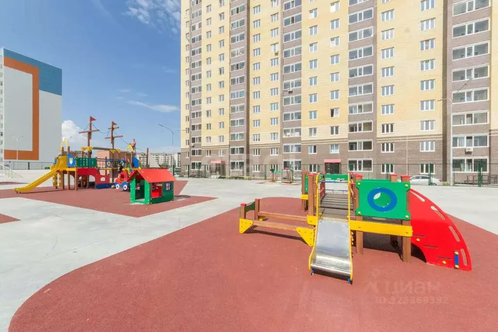 2-к кв. Тюменская область, Тюмень ул. Линейная, 7 (68.0 м) - Фото 1