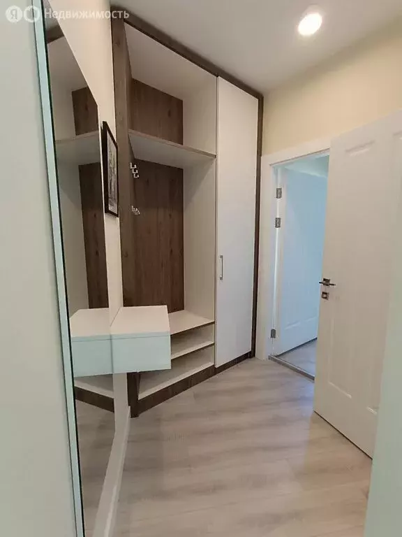 1-комнатная квартира: Заозёрное, улица Аллея Дружбы, 10 (38 м) - Фото 1