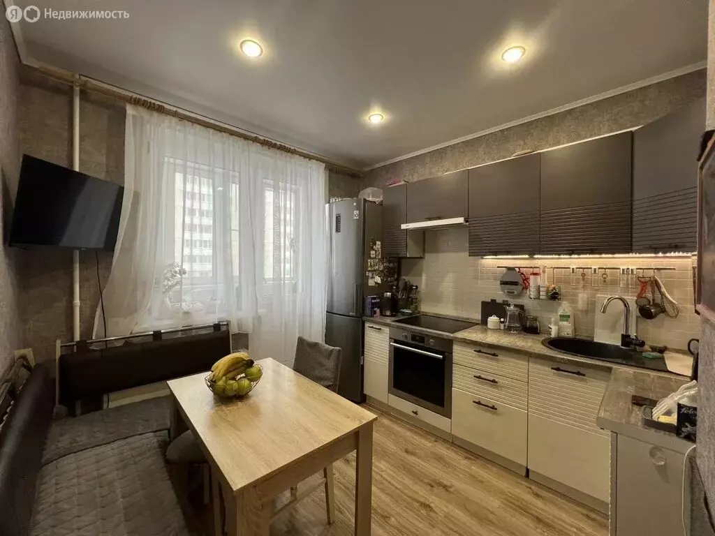 1-комнатная квартира: Тверь, Оснабрюкская улица, 4к2 (42 м) - Фото 1