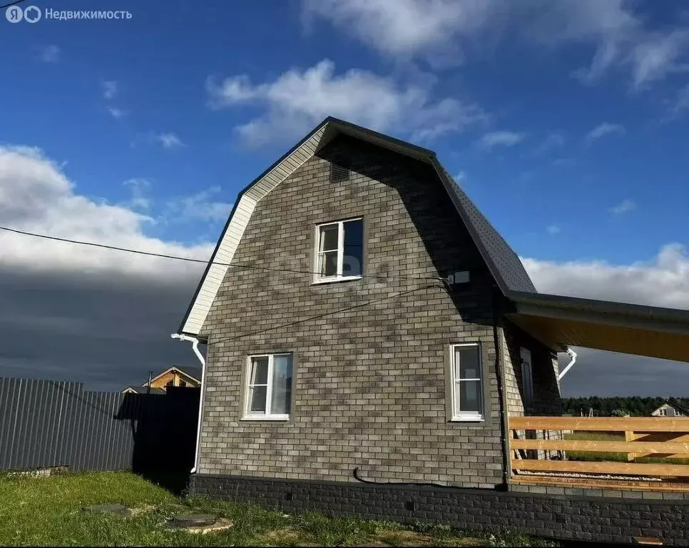 Дом в Тверская область, Калининский муниципальный округ, деревня ... - Фото 1