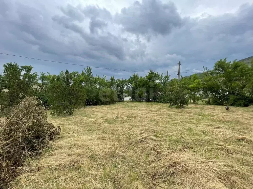 Участок в Крым, Судак муниципальный округ, с. Солнечная Долина ул. ... - Фото 1