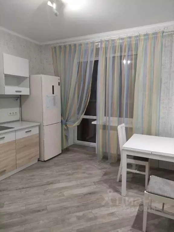 2-к кв. Тюменская область, Тюмень ул. Малыгина, 52 (61.0 м) - Фото 1