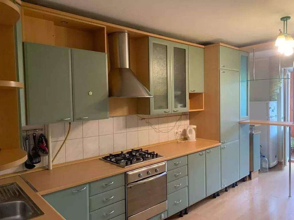 3-к кв. Псковская область, Псков ул. Свердлова, 76 (93.5 м) - Фото 2