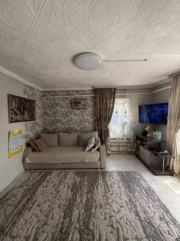 Дом в Тыва, Кызыл Рабочая ул. (42 м) - Фото 1