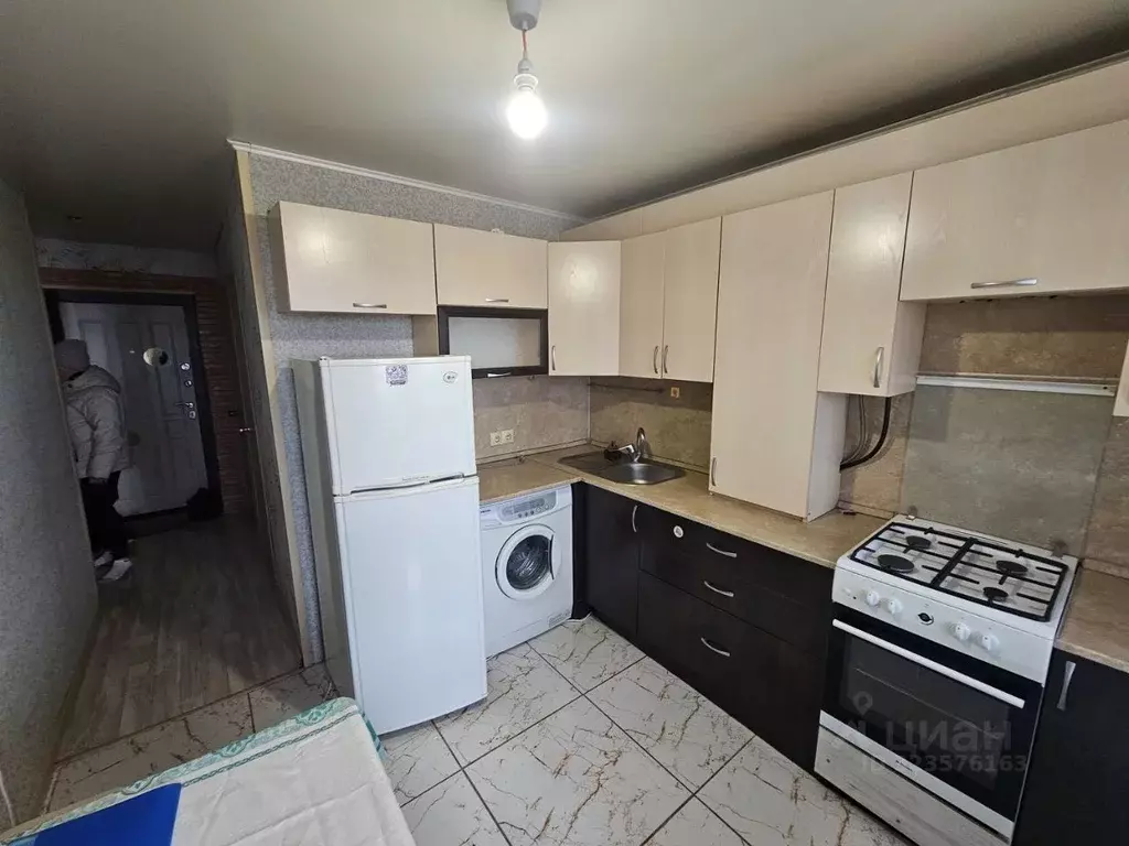 2-к кв. Омская область, Омский район, с. Троицкое, Ясная Поляна мкр ... - Фото 1