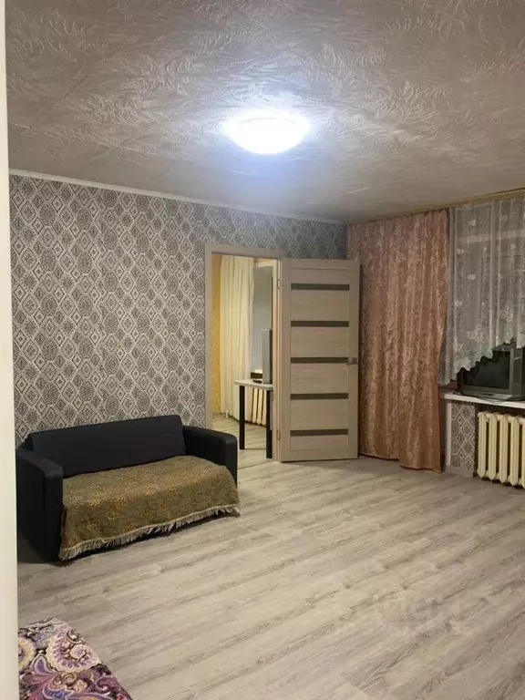 2-к кв. Татарстан, Казань ул. Восстания, 93 (43.8 м) - Фото 1