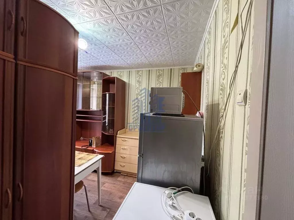 Комната Чувашия, Чебоксары просп. 9-й Пятилетки, 2 (11.6 м) - Фото 2