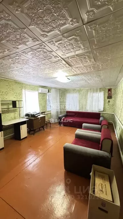 Дом в Калмыкия, Элиста ул. Имени Сергея Громова, 11 (35 м) - Фото 2