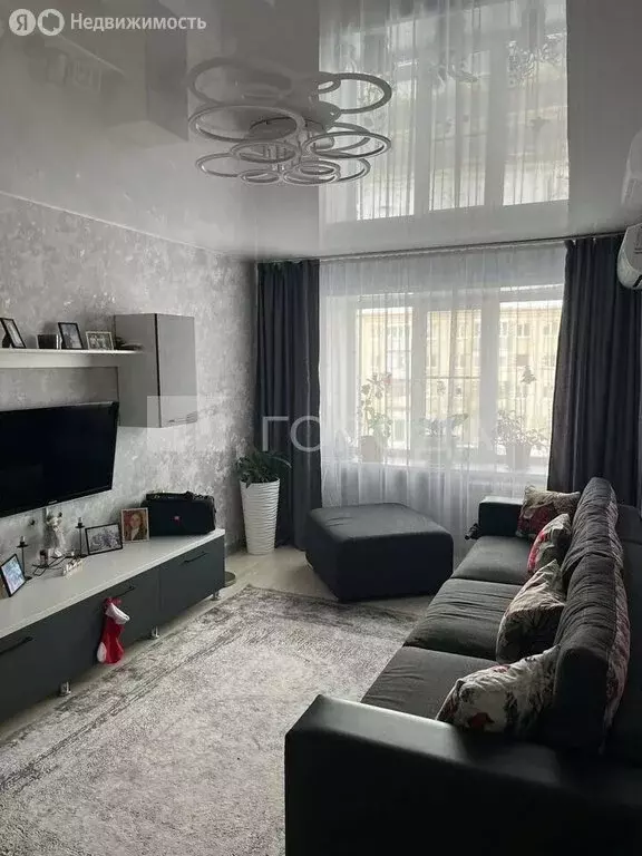 3-комнатная квартира: Барнаул, Новосибирская улица, 1А (61.6 м) - Фото 1