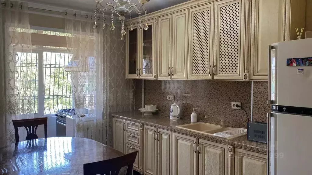 3-к кв. Чеченская республика, Грозный ул. А.А. Айдамирова, 133к7 (80.0 ... - Фото 1