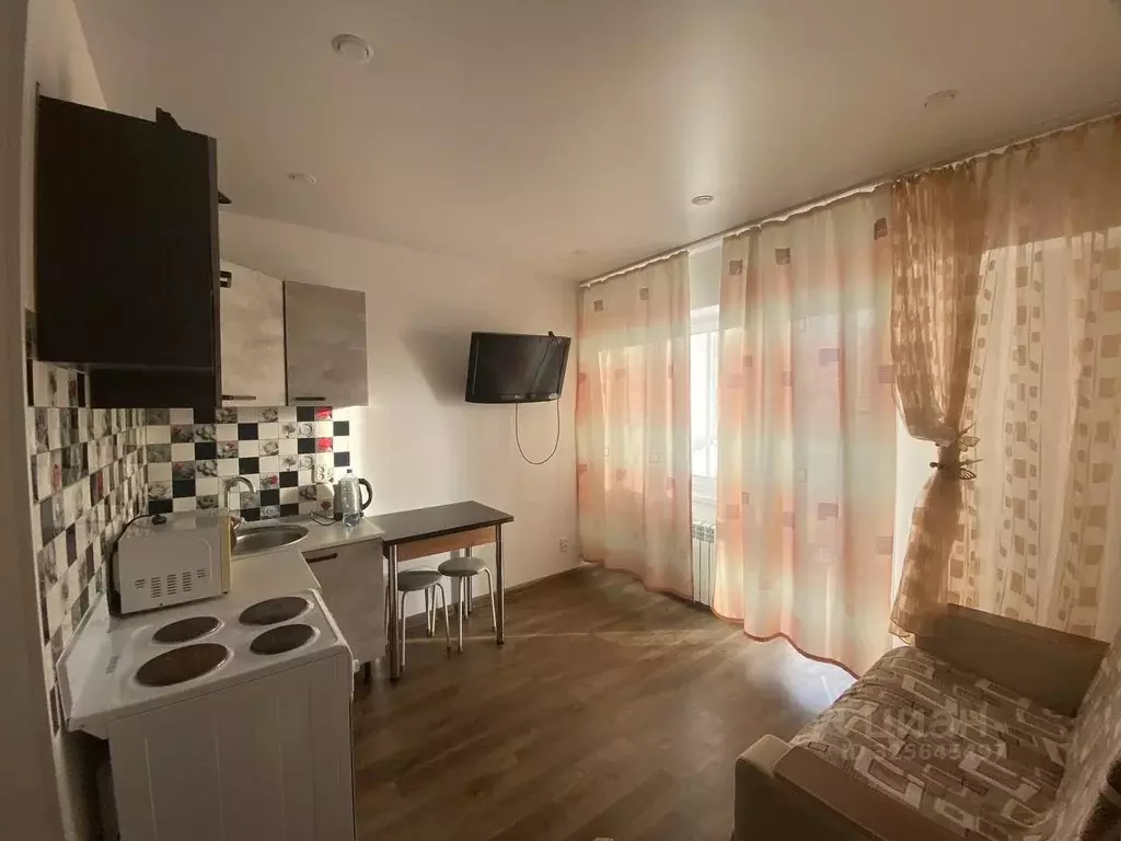 Студия Иркутская область, Иркутск Юбилейный мкр, 117/1 (23.0 м) - Фото 1