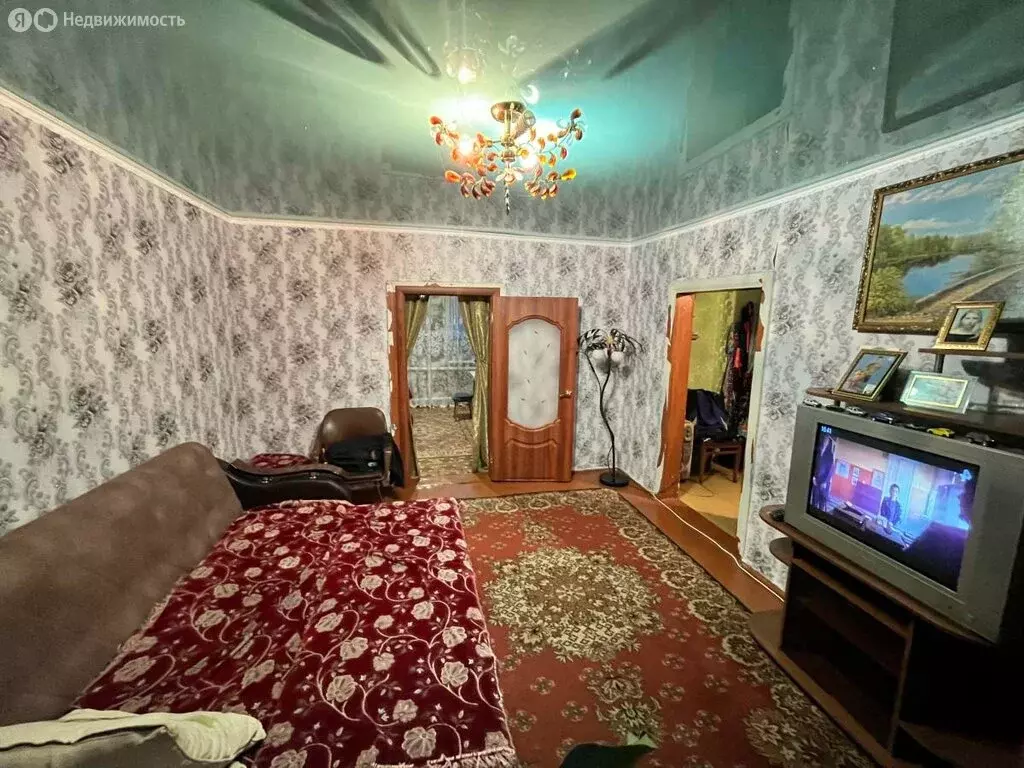 Дом в Каменск-Шахтинский, микрорайон Лиховской, Октябрьская улица (60 ... - Фото 0