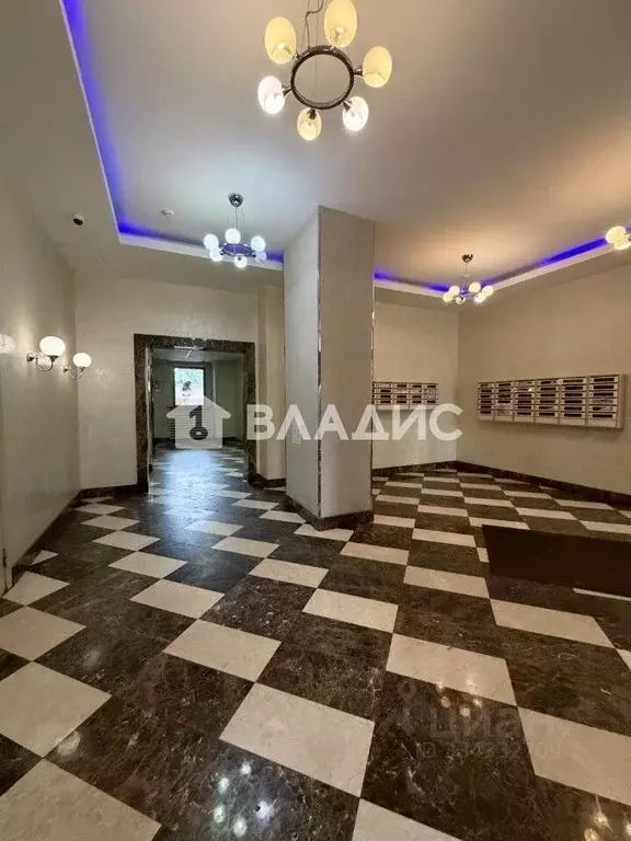 3-к кв. Москва ул. Мельникова, 3к2 (97.9 м) - Фото 2