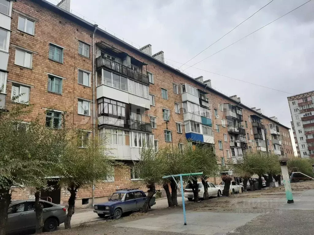 3-к кв. Хакасия, Абакан ул. Пушкина, 46 (56.2 м) - Фото 2