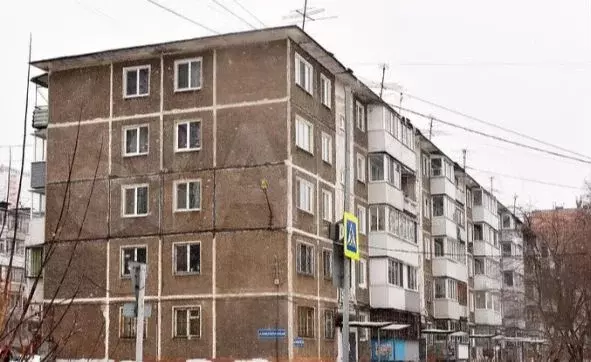 Комната 14 м в 2-к., 2/5 эт. - Фото 0