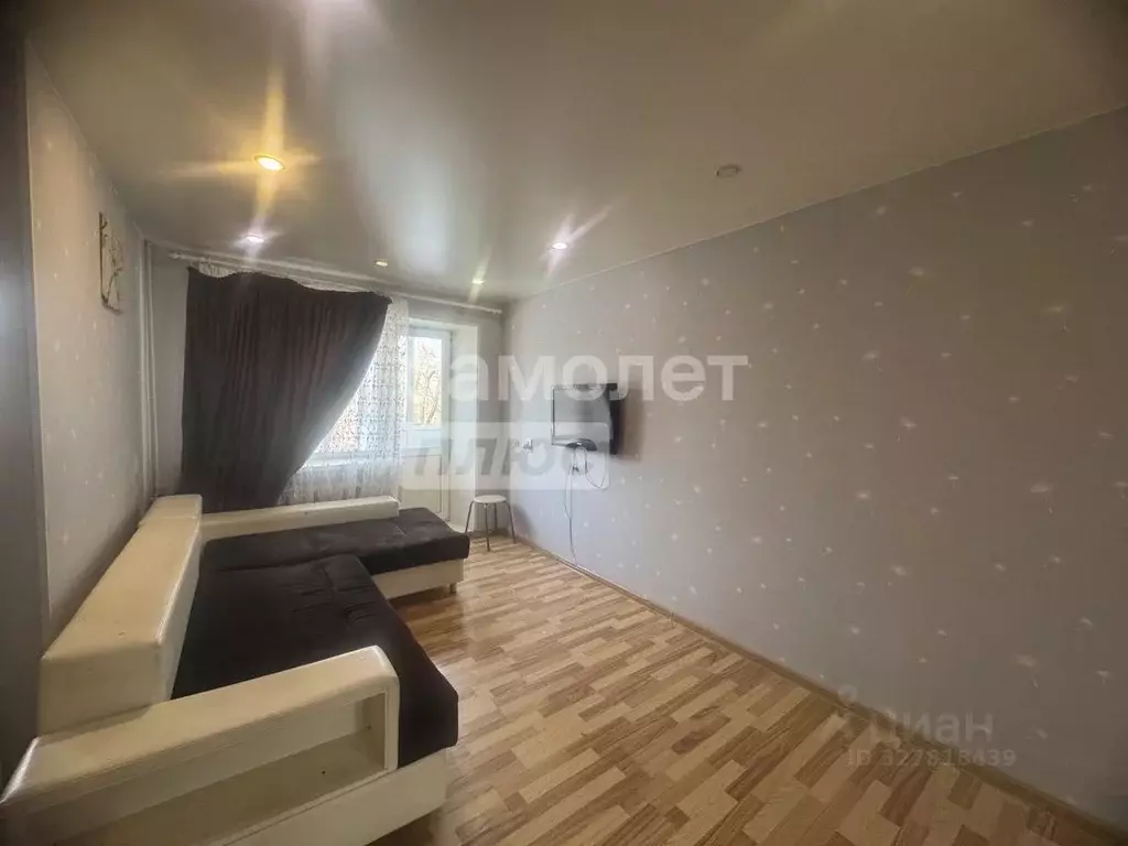 1-к кв. Тюменская область, Тюмень Пышминская ул., 1а (30.0 м) - Фото 1