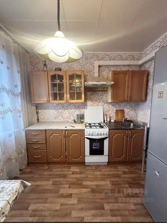 3-к кв. Брянская область, Брянск ул. Ромашина, 34 (70.0 м) - Фото 1