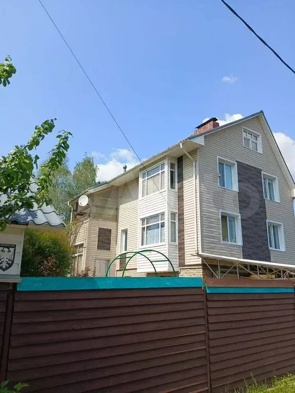 Дом 212 м на участке 9,72 га - Фото 0