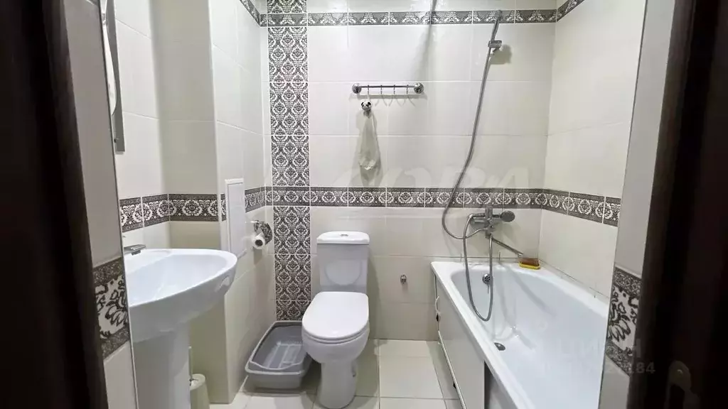 3-к кв. Дагестан, Каспийск ул. Хизроева, 20 (65.0 м) - Фото 2