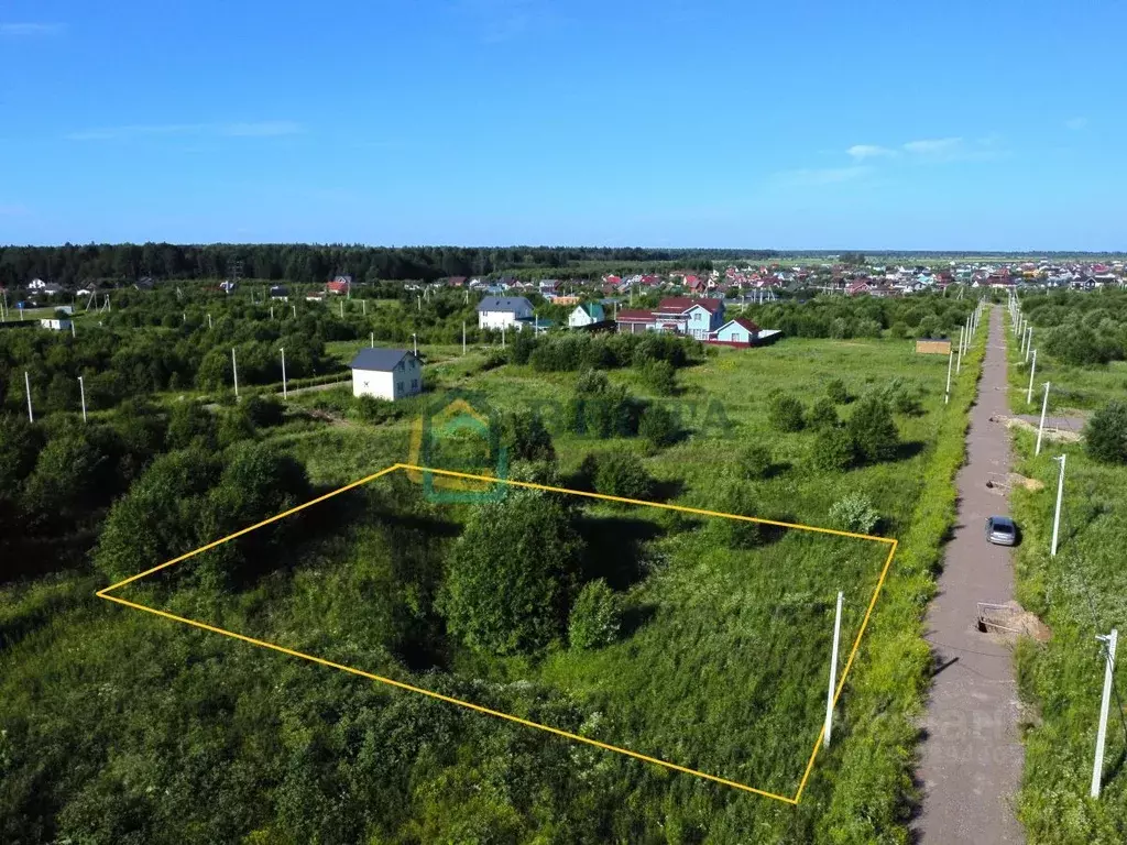Участок в Ленинградская область, Ломоносовский район, Гостилицкое ... - Фото 0