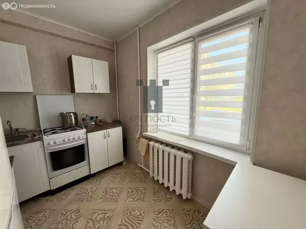 2-комнатная квартира: Мелеуз, улица Цюрупы, 5 (44.5 м) - Фото 0