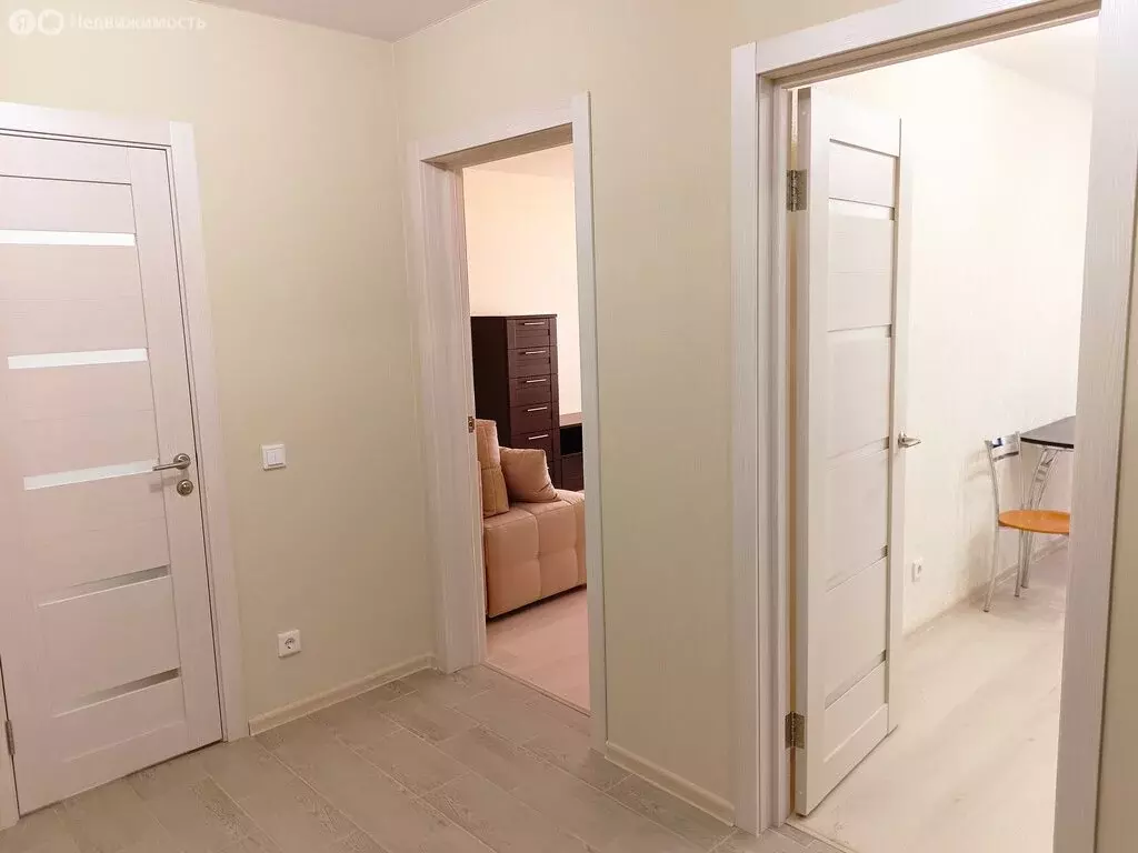 1-комнатная квартира: Чебоксары, Ярмарочная улица, 17 (45 м) - Фото 0