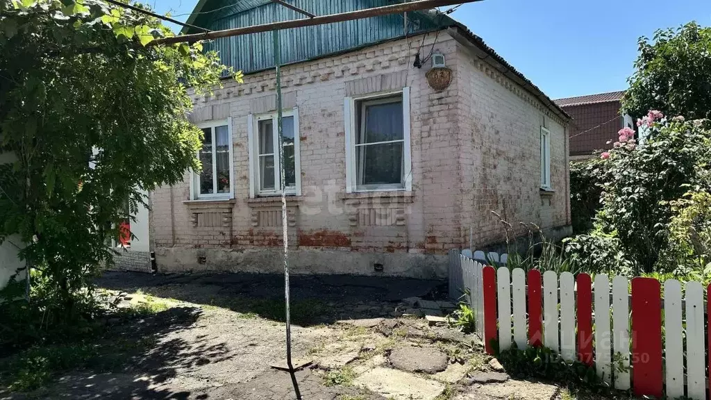 Дом в Адыгея, Тахтамукайский район, Яблоновское городское поселение, ... - Фото 1