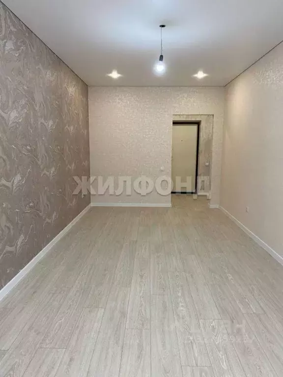 1-к кв. Хакасия, Абакан ул. Генерала Тихонова, 8 (43.4 м) - Фото 1