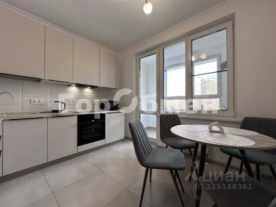 1-к кв. Москва ул. Светланова, 11к1 (45.0 м) - Фото 1