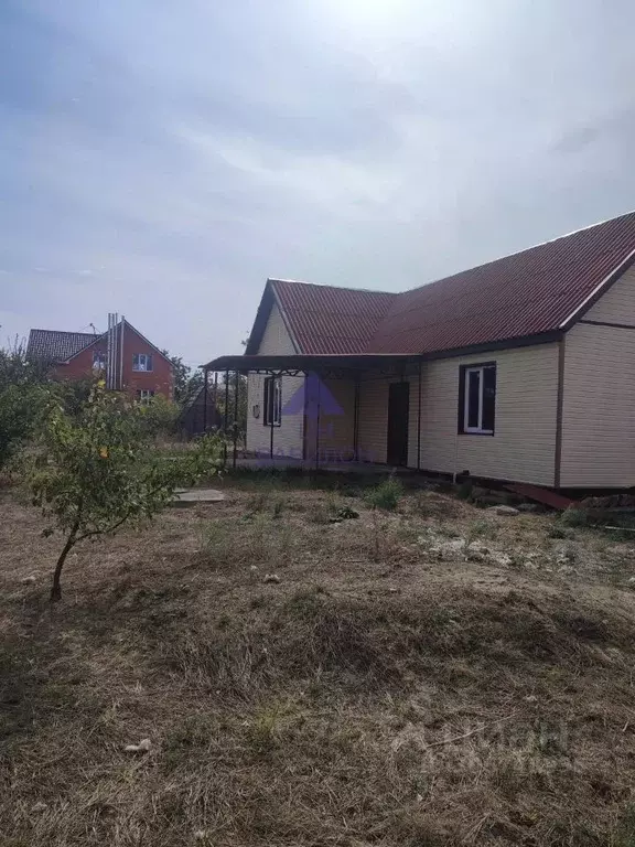 Дом в Ростовская область, Цимлянск Краснознаменная ул., 137 (116 м) - Фото 1