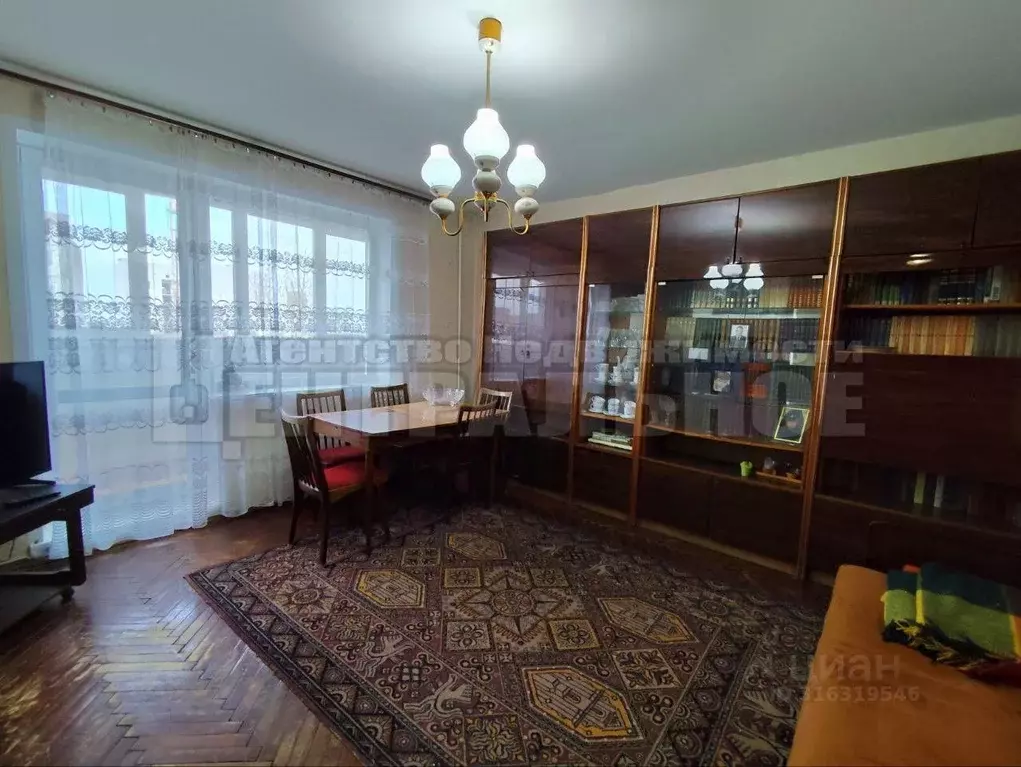 1-к кв. Смоленская область, Смоленск ул. Нахимова, 13Б (52.0 м) - Фото 1