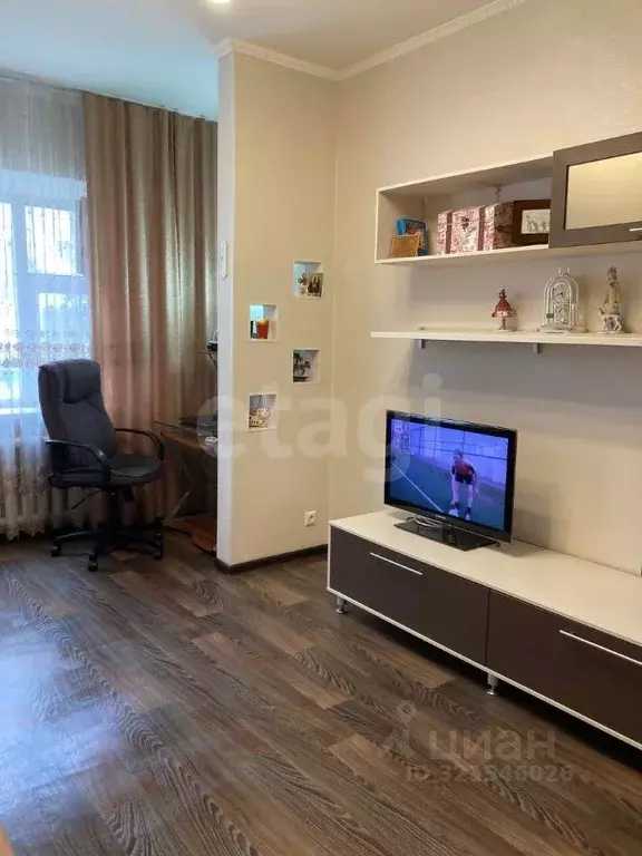 2-к кв. Ханты-Мансийский АО, Сургут Комсомольский просп., 21 (54.7 м) - Фото 1