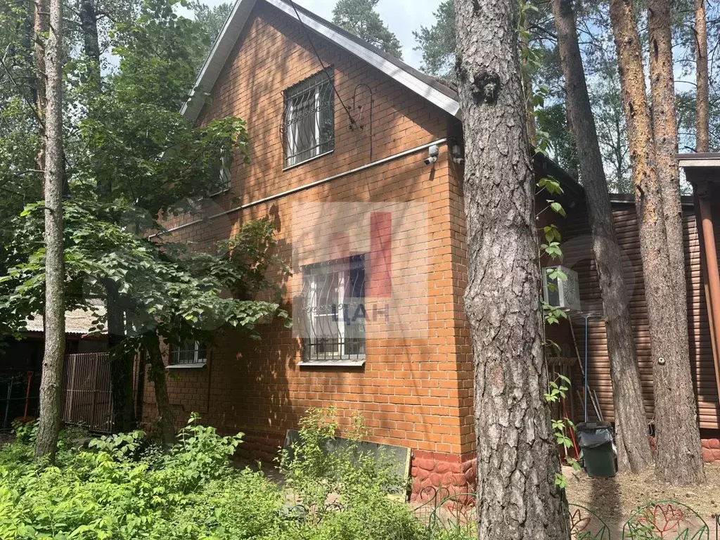Дом 250 м на участке 6,5 сот. - Фото 0