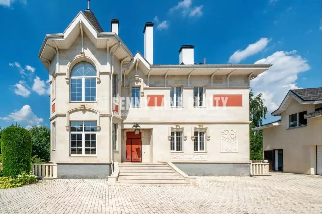 Дом в Москва д. Николо-Хованское, ул. Баратынского, 11 (800 м) - Фото 0