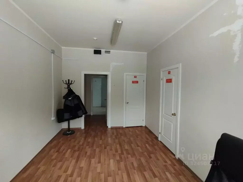 Помещение свободного назначения в Удмуртия, Камбарка ул. Пикалова, 14 ... - Фото 2