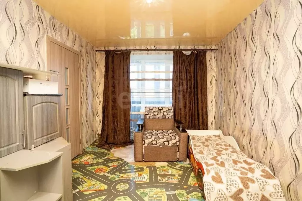 2-к кв. Челябинская область, Кыштым ул. В.А. Демина, 10 (45.3 м) - Фото 1