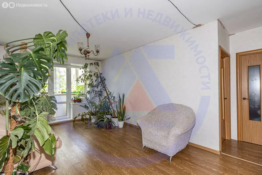 3-комнатная квартира: Курган, Пролетарская улица, 38 (58 м) - Фото 1