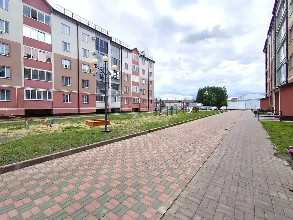 2-к кв. Белгородская область, Новый Оскол Гражданская ул., 26Б (54.0 ... - Фото 2
