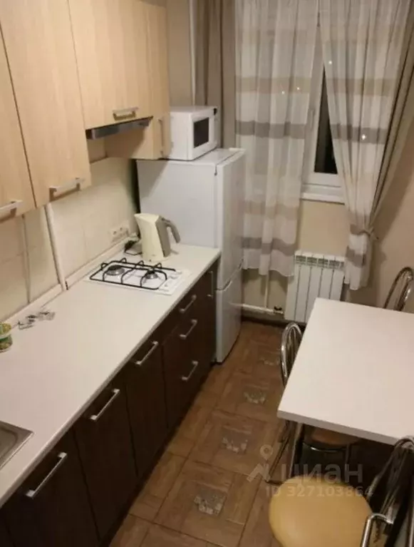 2-к кв. Свердловская область, Екатеринбург ул. Большакова, 20 (42.7 м) - Фото 1