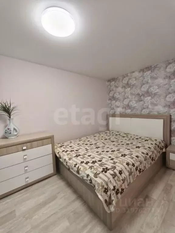2-к кв. Новосибирская область, Новосибирск Сибирская ул., 31 (43.6 м) - Фото 0