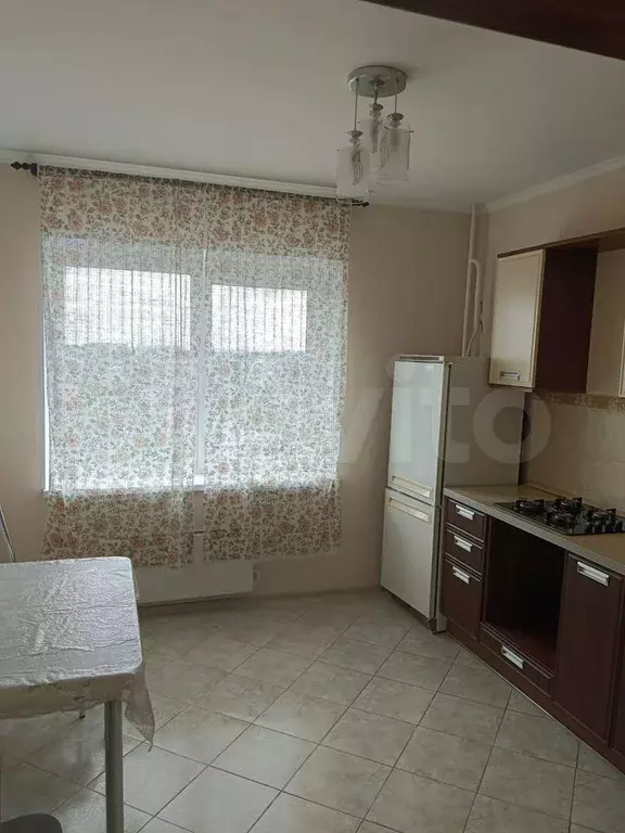 1-к. квартира, 37 м, 8/9 эт. - Фото 1