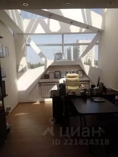 Офис в Воронежская область, Воронеж Плехановская ул., 66Б (41 м) - Фото 1