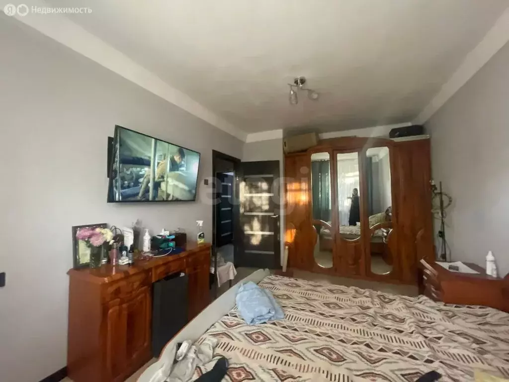 3-комнатная квартира: Симферополь, улица Беспалова, 39 (57.3 м) - Фото 1