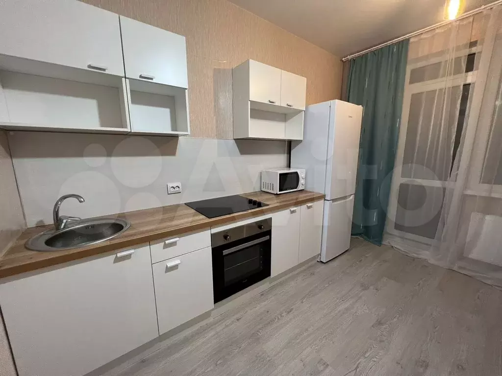 2-к. квартира, 55 м, 3/12 эт. - Фото 1