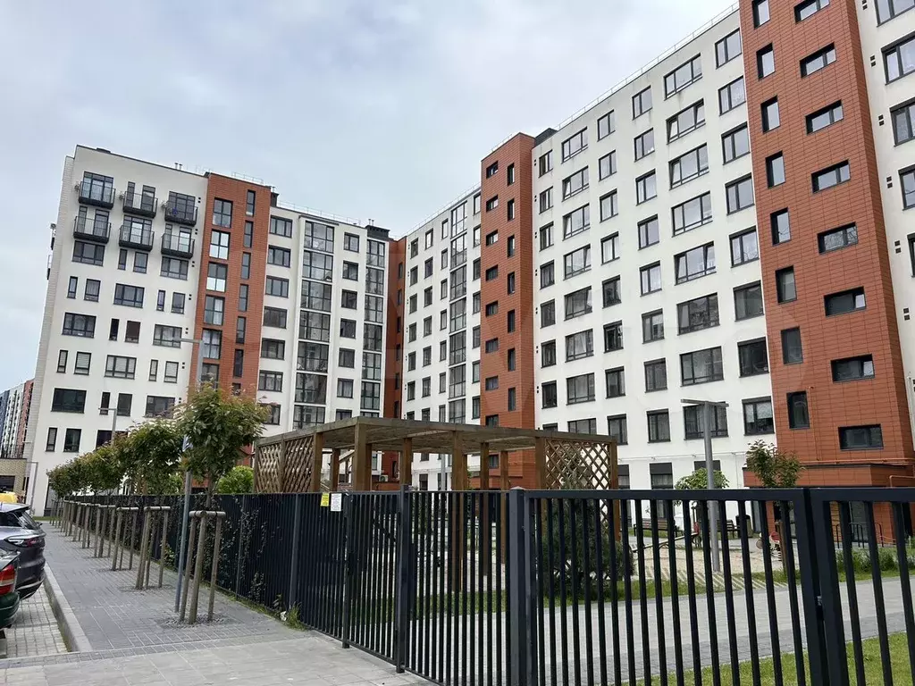 2-к. квартира, 64,9 м, 1/9 эт. - Фото 0